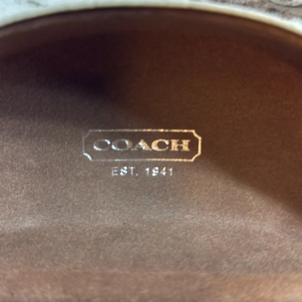 Coach Subglass Case - Picture 2 of 6